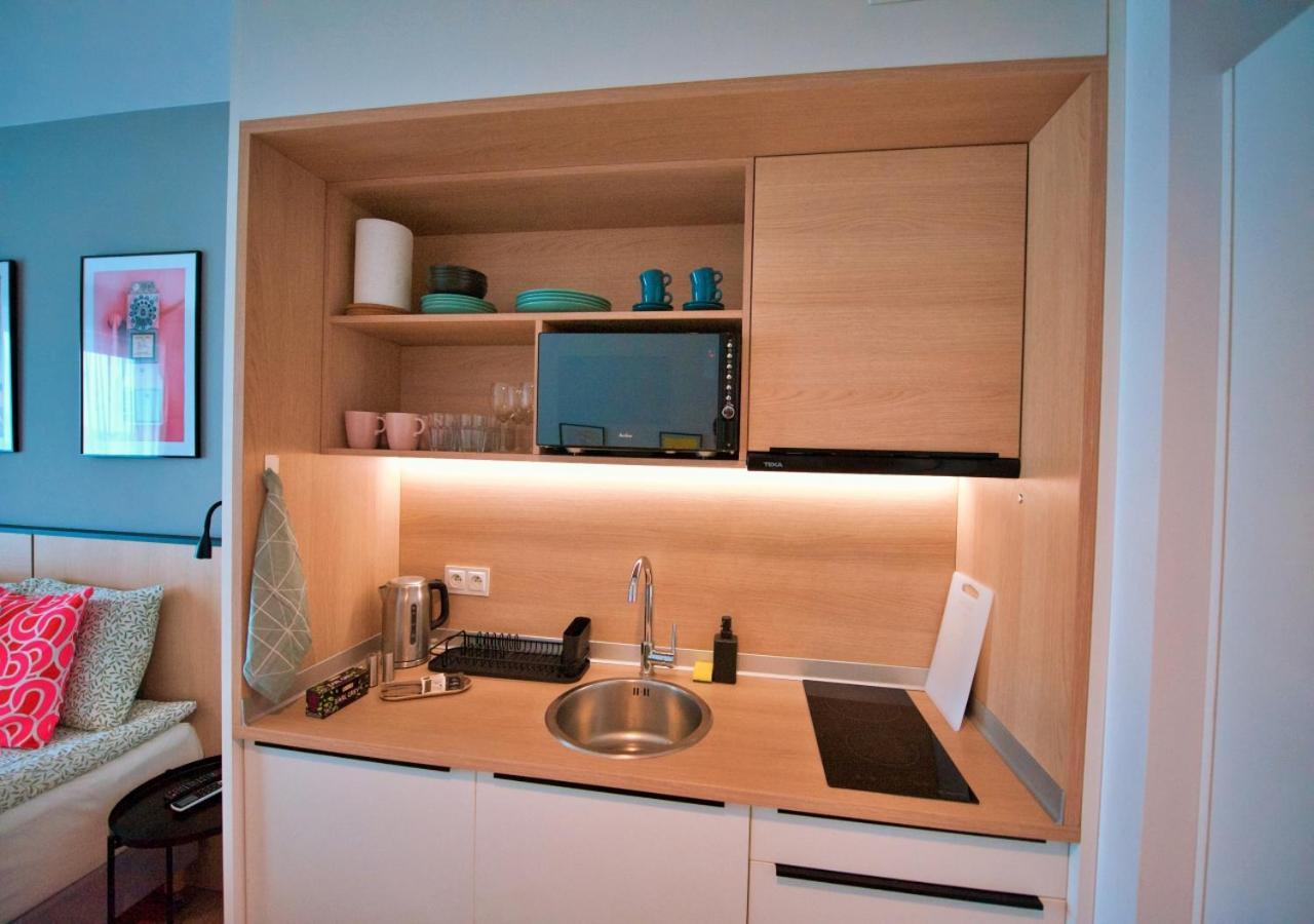 Bk Aparthotel Praga - National Stadium - Comfortable Apartment For 4 People 华沙 外观 照片